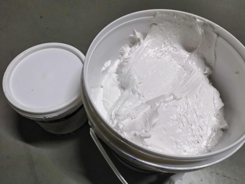 哪些因素影响水利基建防护材料采购价格_生产_成本_项目